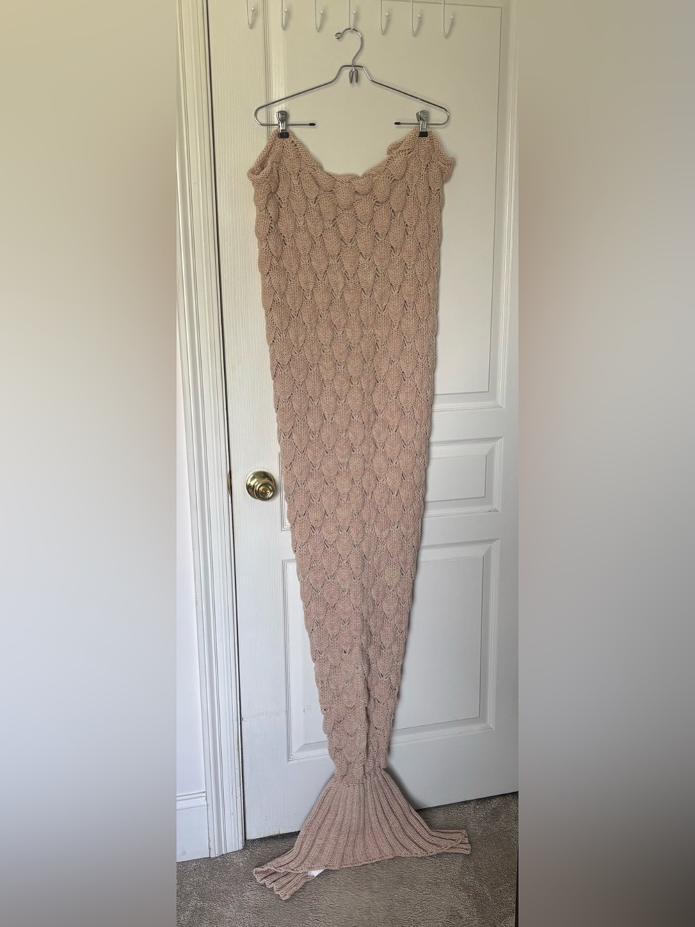 Shiraleah Pale Pink Mermaid Blanket